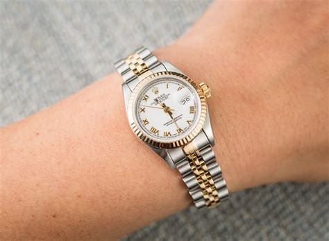 26mm rolex lady datejust 28 on wrist|rolex lady datejust 28 price.